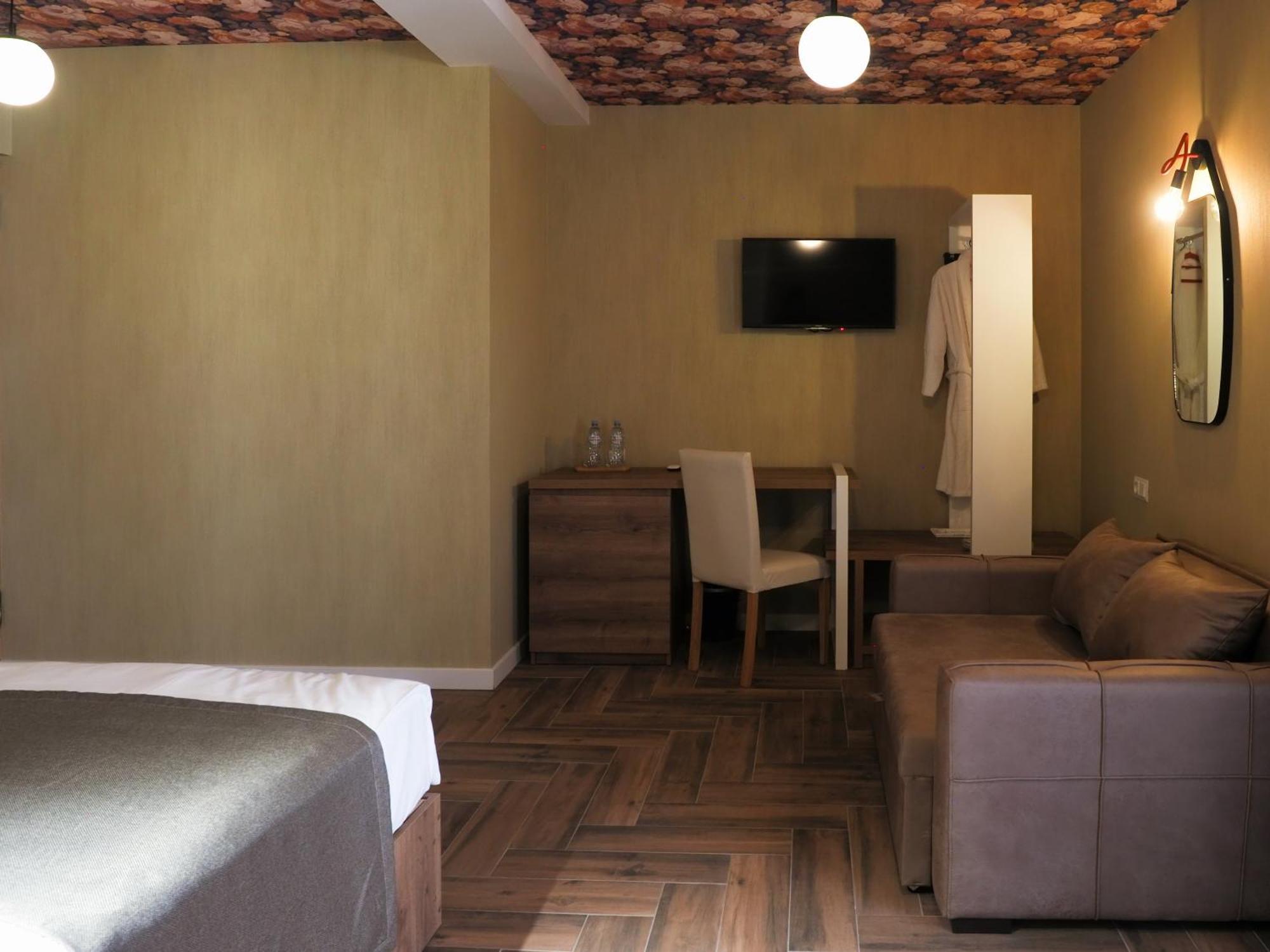 Hotel Hills In Old Τυφλίδα Εξωτερικό φωτογραφία