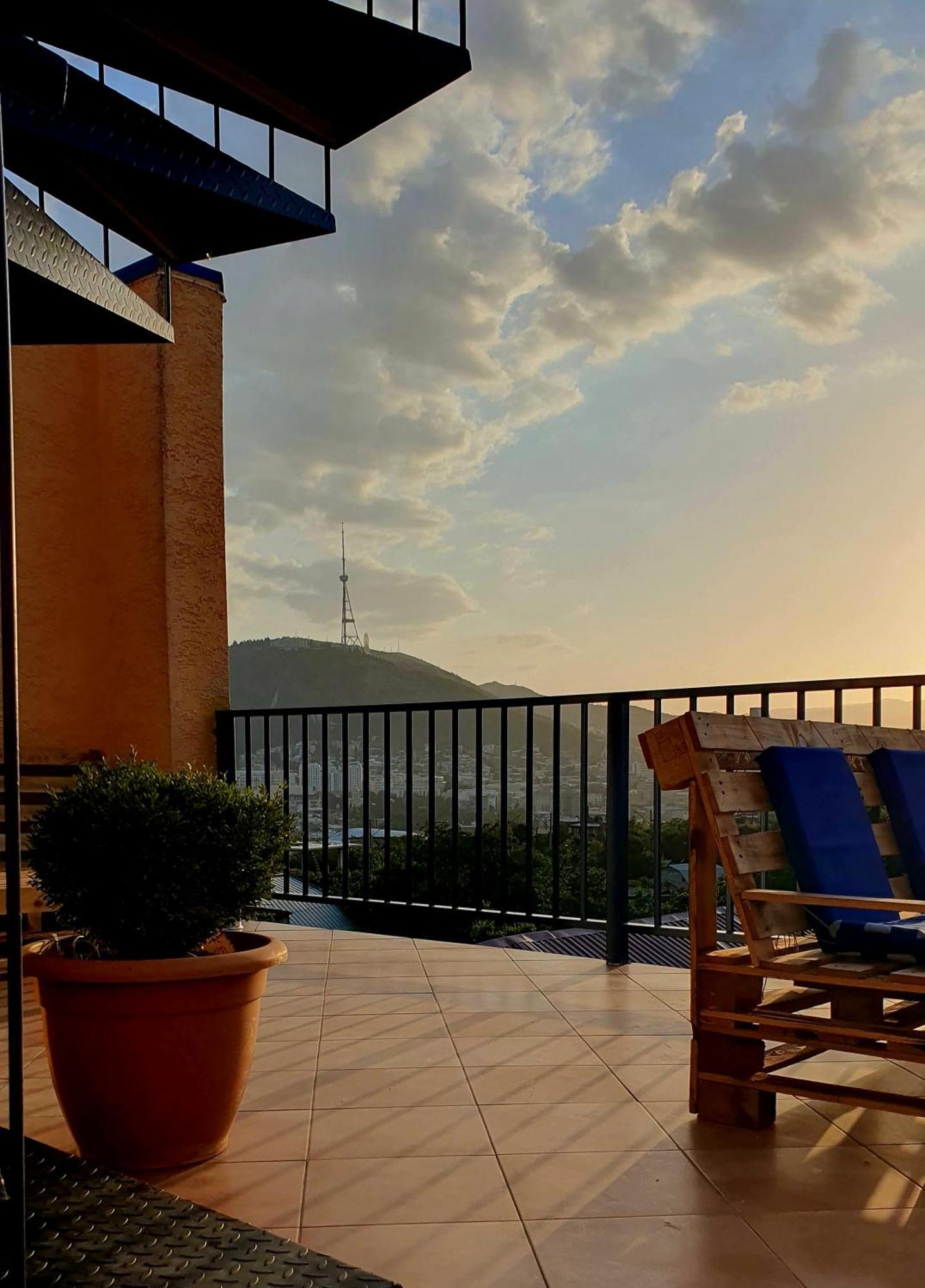 Hotel Hills In Old Τυφλίδα Εξωτερικό φωτογραφία